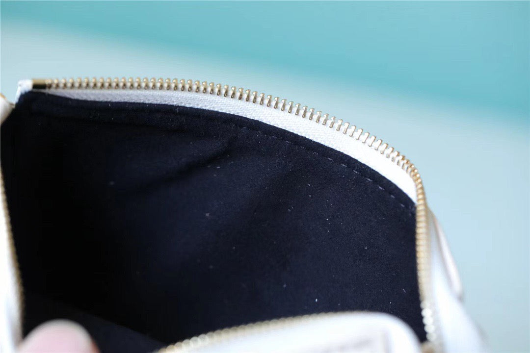 Top Quality Pochette Accessoires Empreinte For Women Monogram White Crossbody Bag