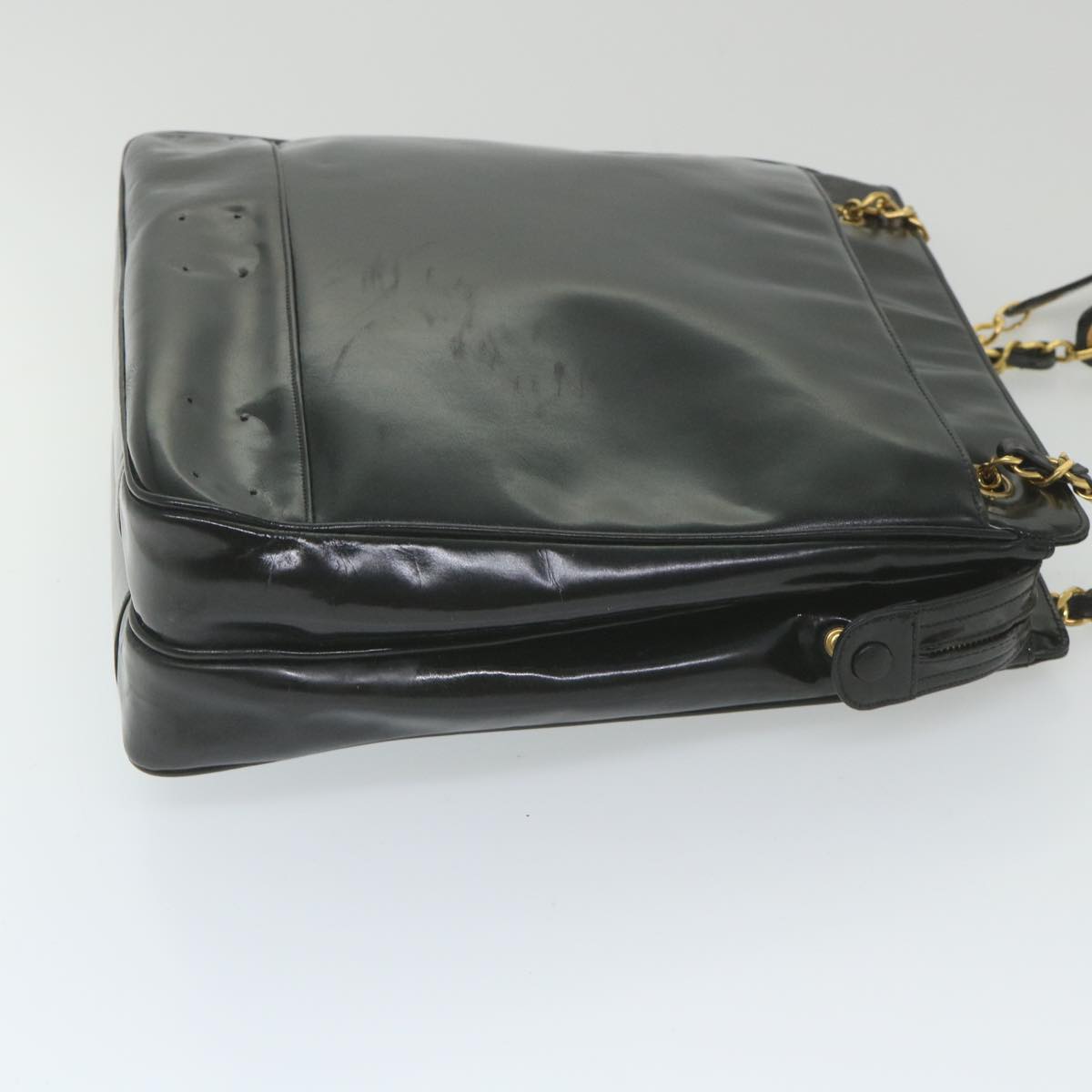 Chanel Chain Shoulder Bag Patent leather Black CC Auth bs