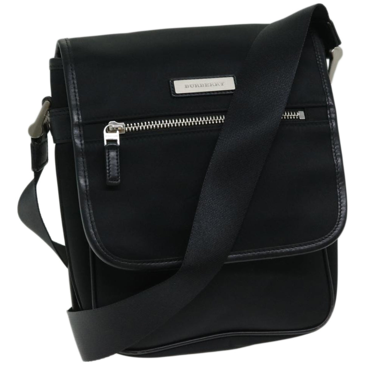 Burberry Luxury Shoulder Bag Auth Bs12201 Nylon Black