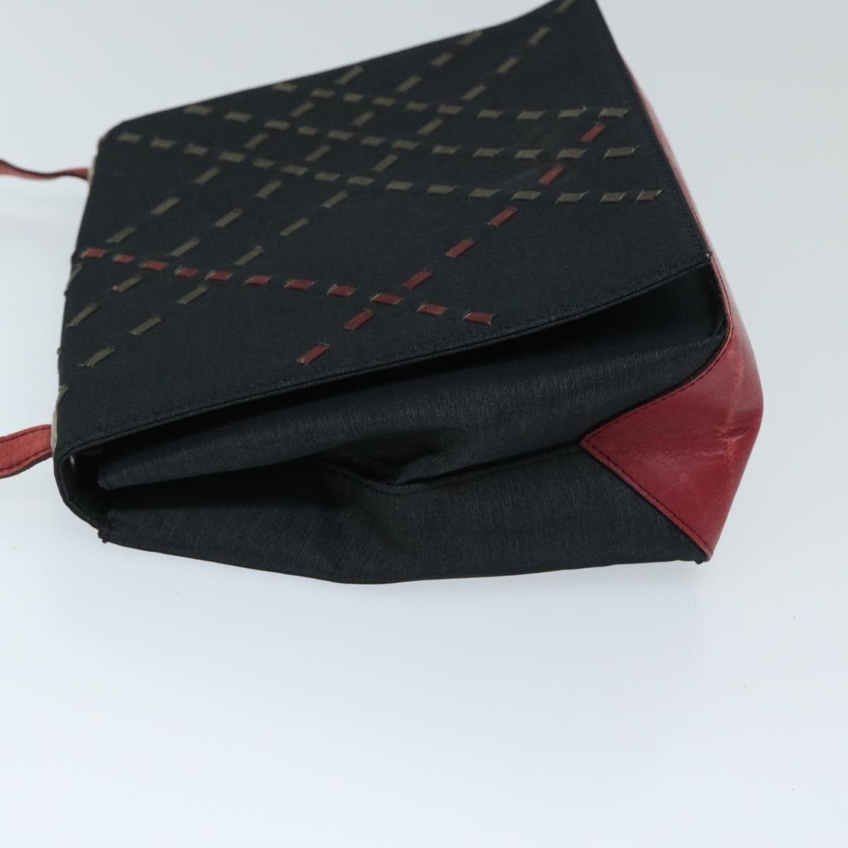 Burberry Luxury Shoulder Bag Auth Bs12799 Canvas Black Red