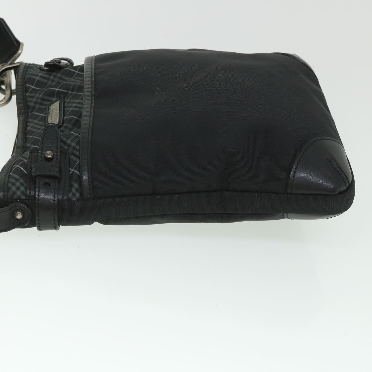 Burberry Luxury Shoulder Bag Auth Bs8715 Nylon Black