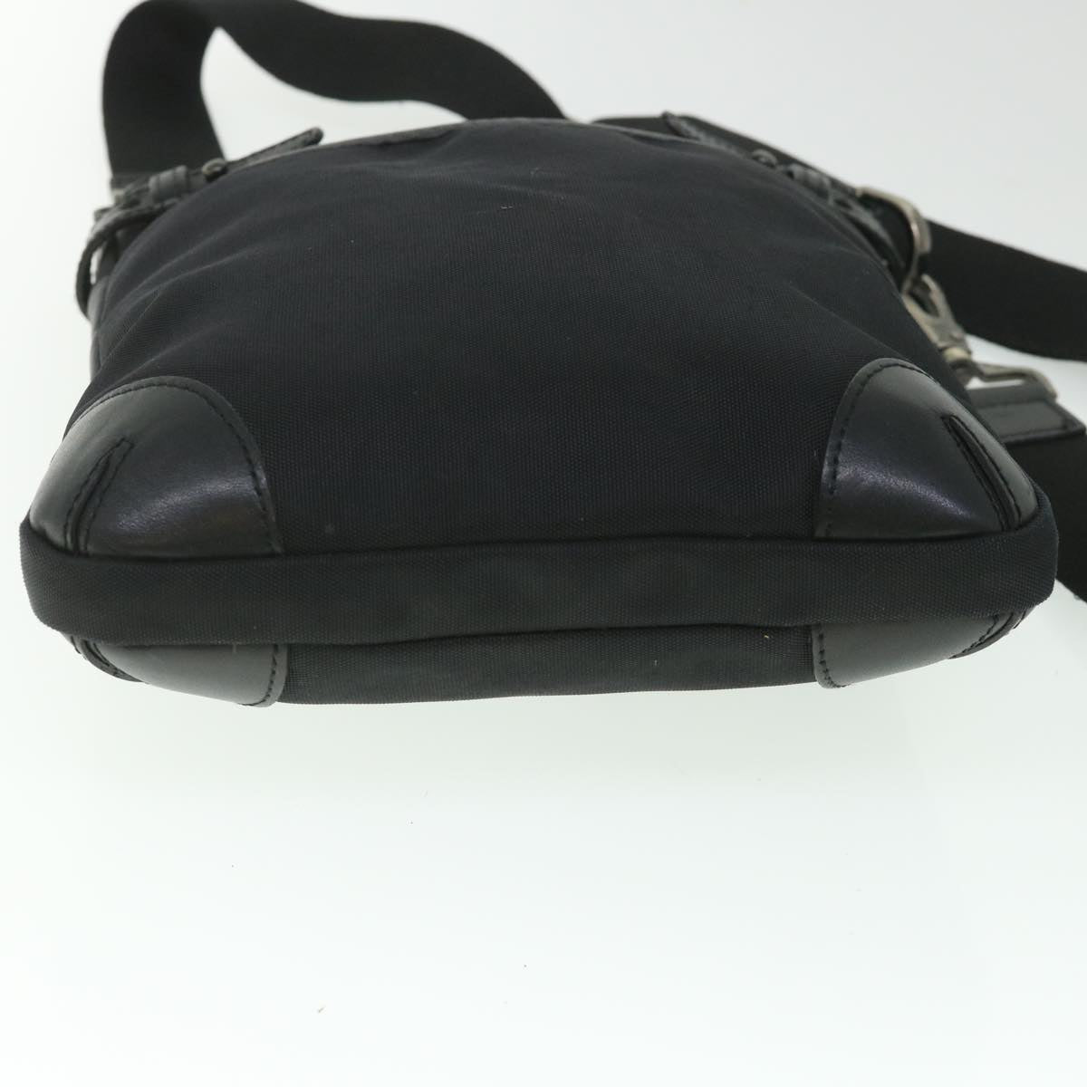Burberry Luxury Shoulder Bag Auth Bs8715 Nylon Black