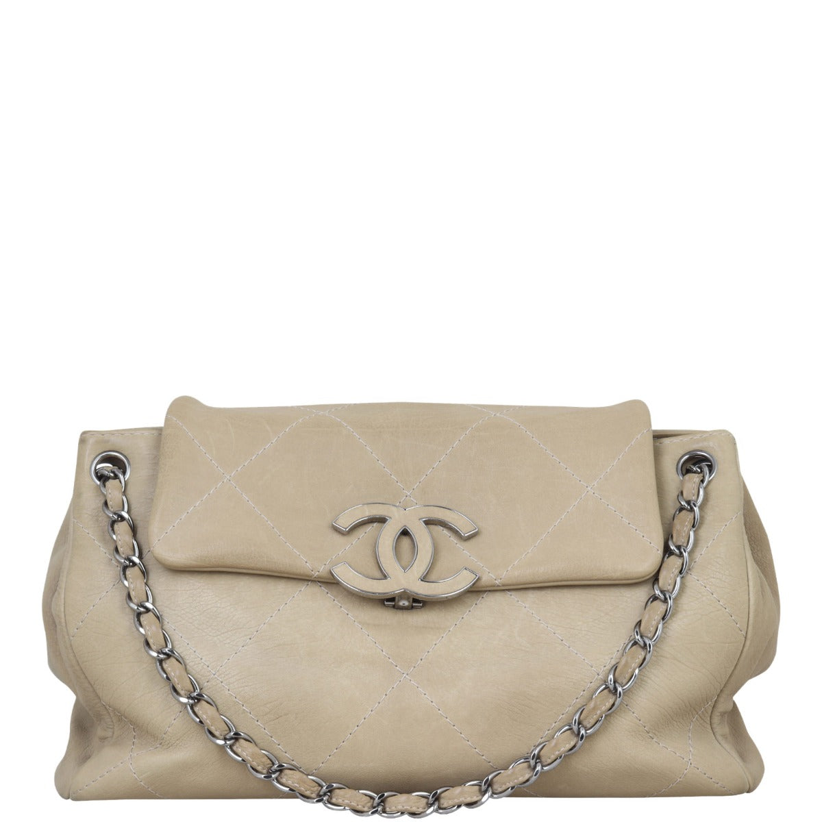 Chanel Hamptons CC Bag Flap Handbag Flap Bag26092022