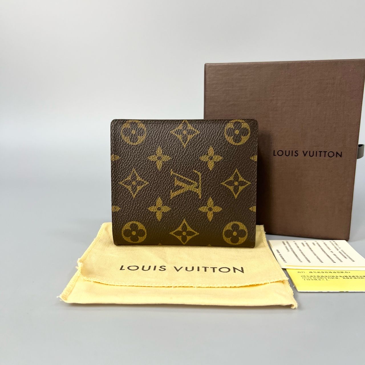 Louis Vuitton Wallet Style 5