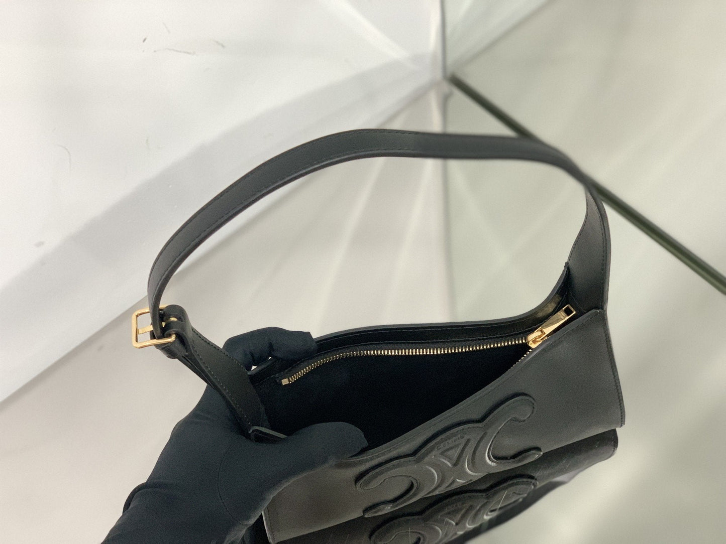 Top Quality Cuir Triomphe Bag For Women Black Travel Bag 9In24Cm 3067