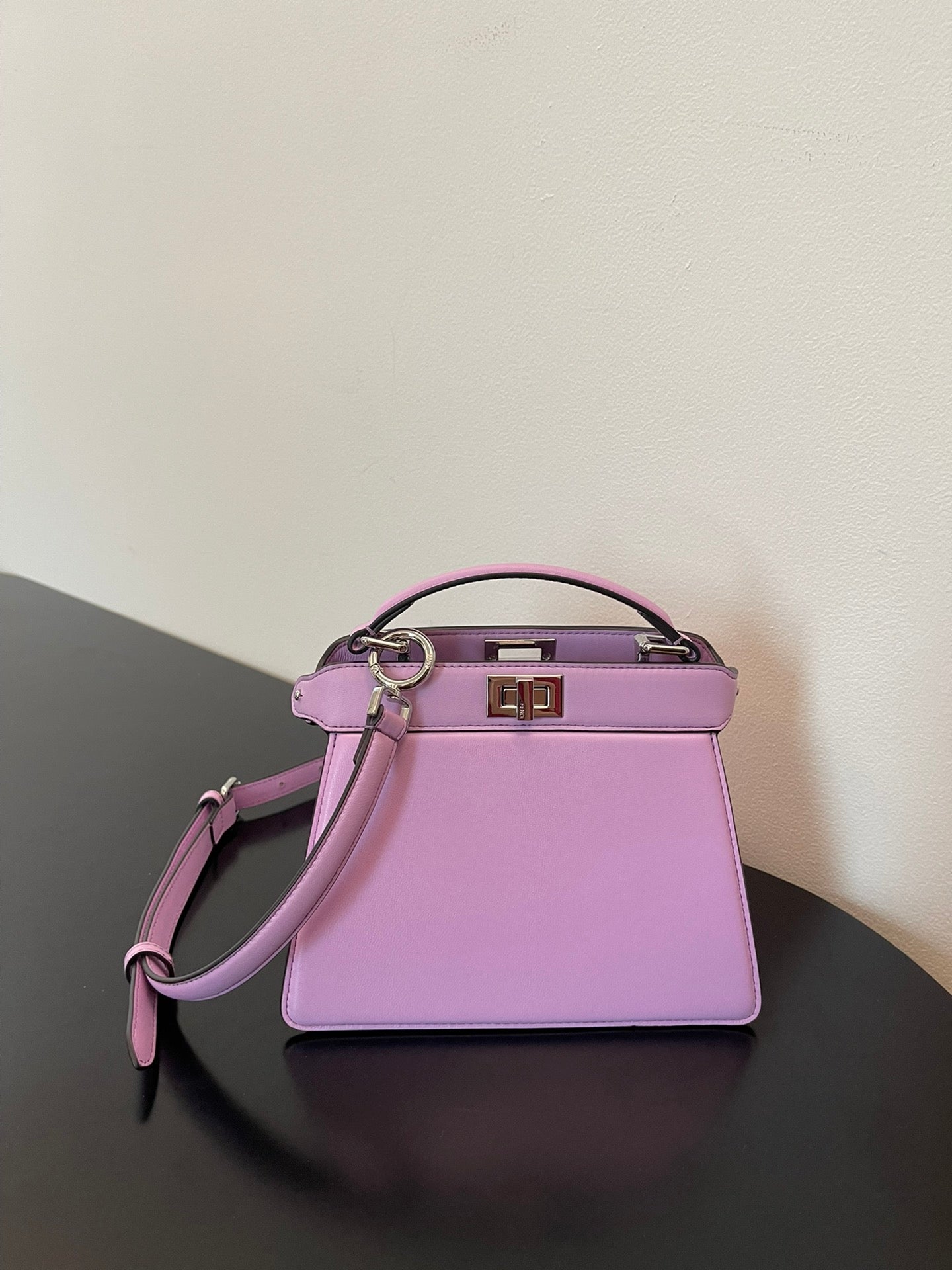 Iseeu Petite Light Purple Small Travel Bag