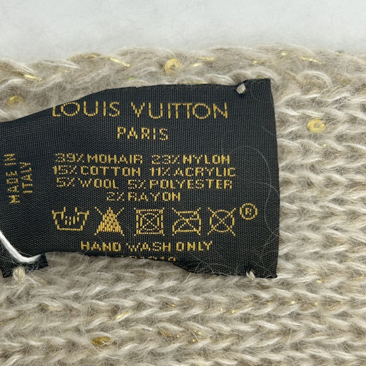 Louis Vuitton Mohair Nylon Monogram Muffler Fashion Accessory