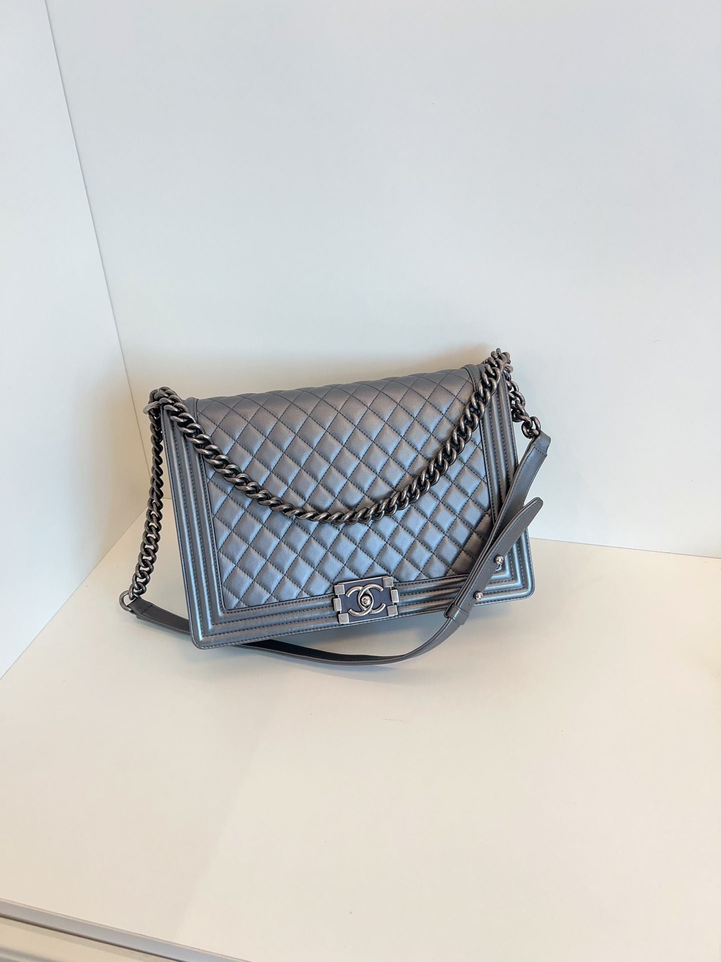 Chanel Leboy Maxi bag grey **cm