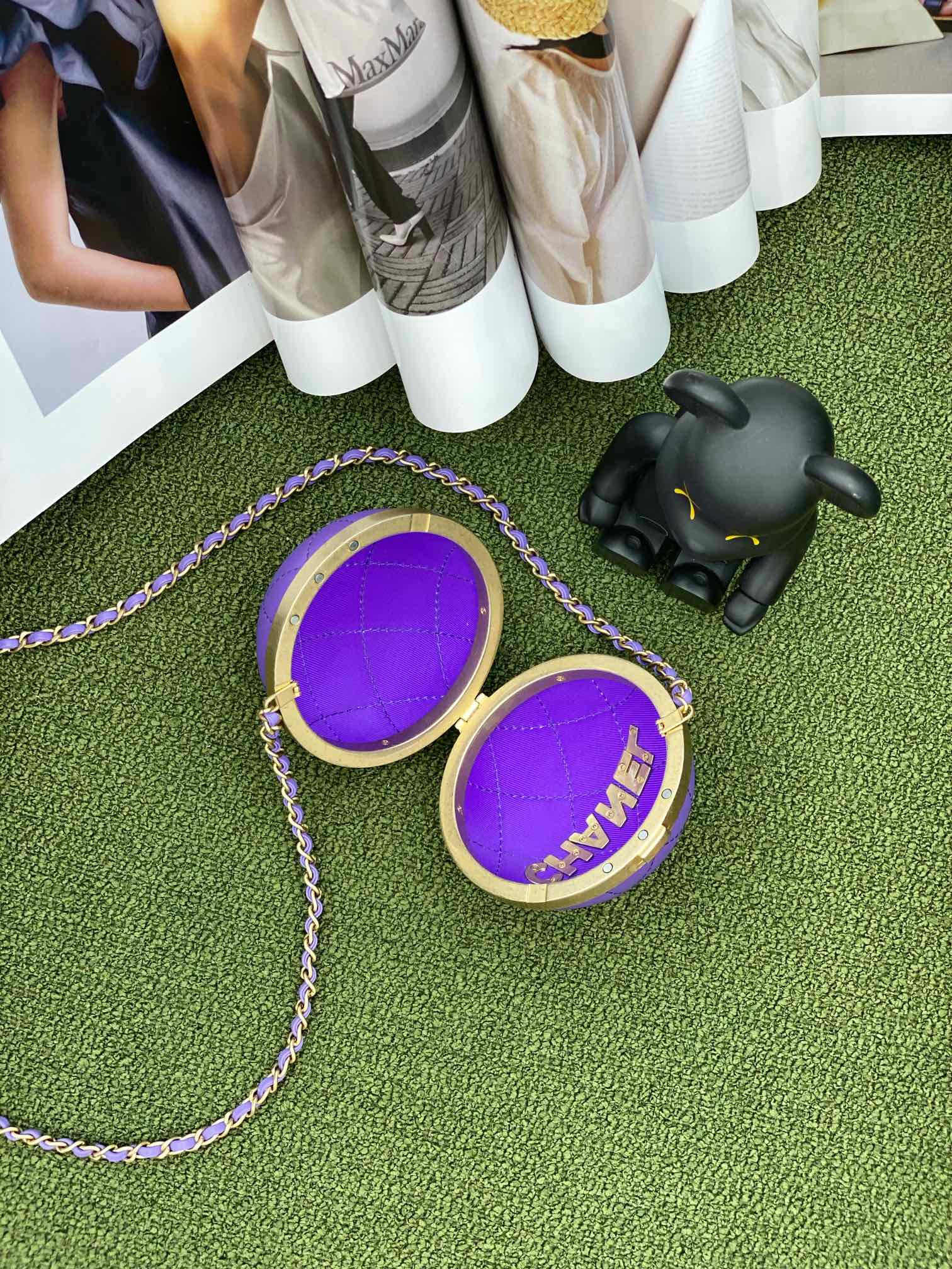 CHL Ball Purple 23.5cm 9.25in Gold Chain Travel Bag