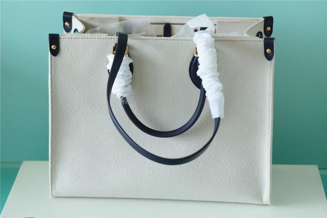 Top Quality Onthego Mm Giant And White Raffia Monogram Crossbody Bag