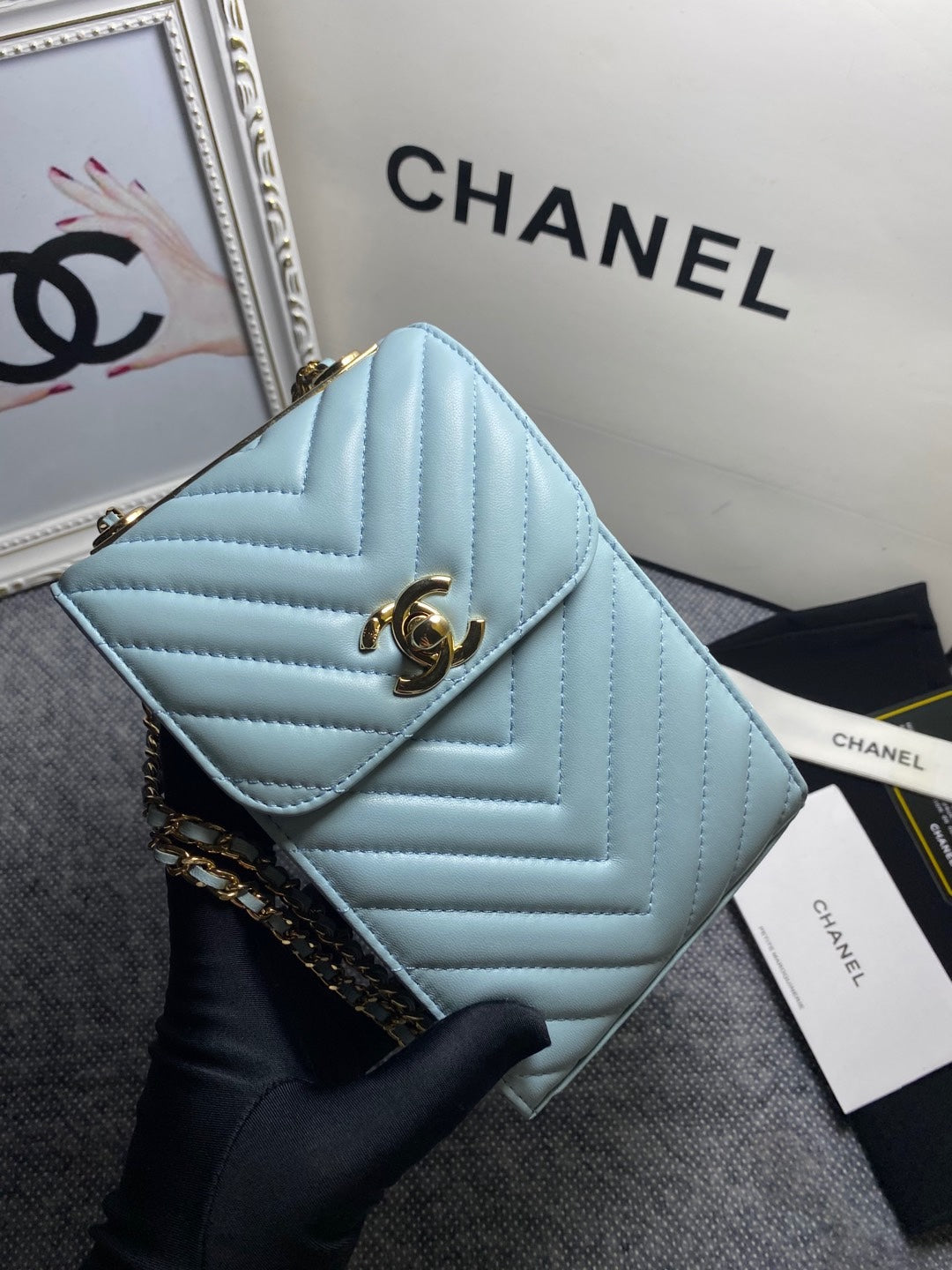 CHL Chevron Trendy CHL Phone Blue Handbag