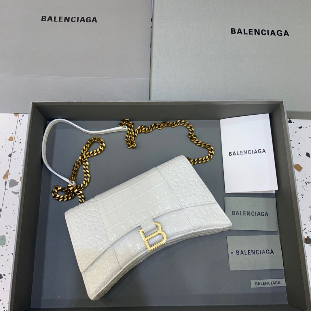 Top Quality Hourglass Wallet On In For White Chain Crossbody Bag