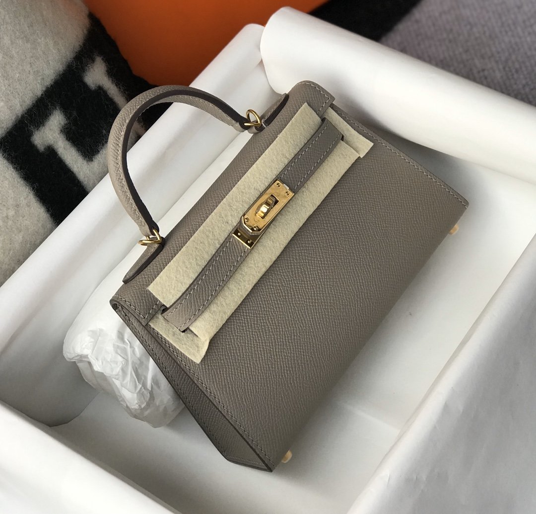 Top Quality Kelly Grey With Toned Hardware Gold Shoulder Bag