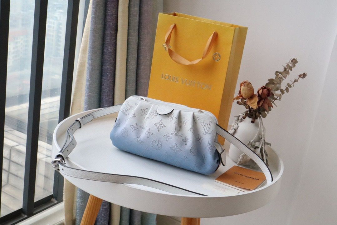 Top Quality Scala Pouch Mahina Gratop Qualityent Blue Mini Crossbody Bag