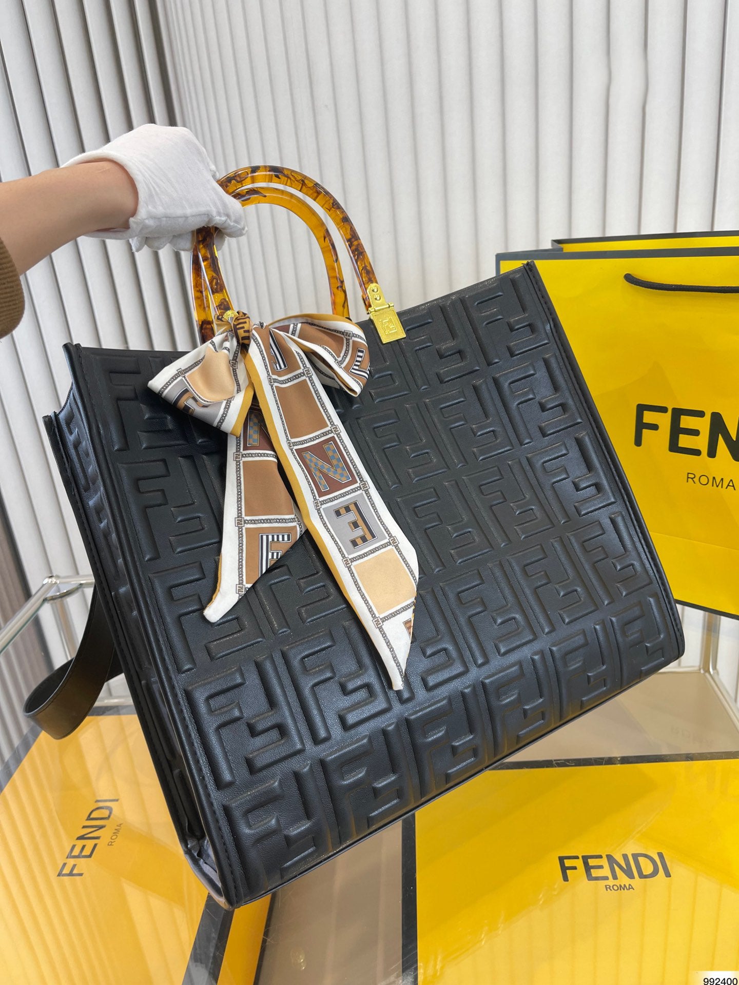 EN - Luxury FEI 279 Travel Bag