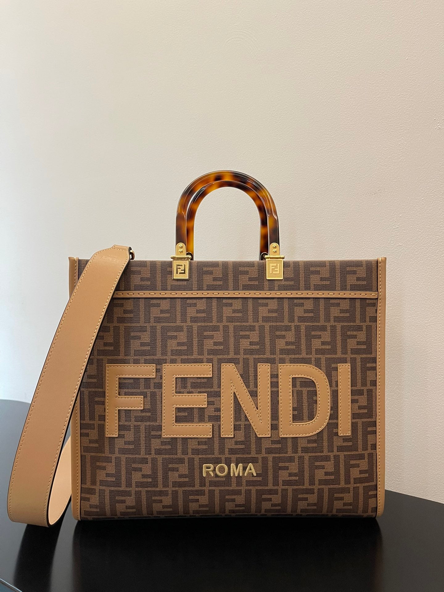 Fendi Sunshine Metop Qualityum Ff Jacquard Brown Tote Bag