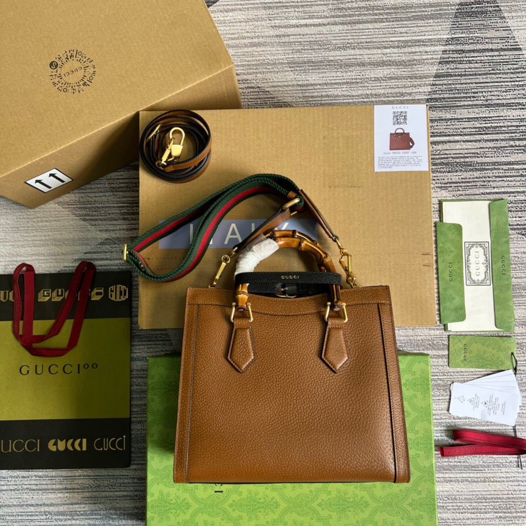 gg Diana , ’s 11in Red Small Tote Bag