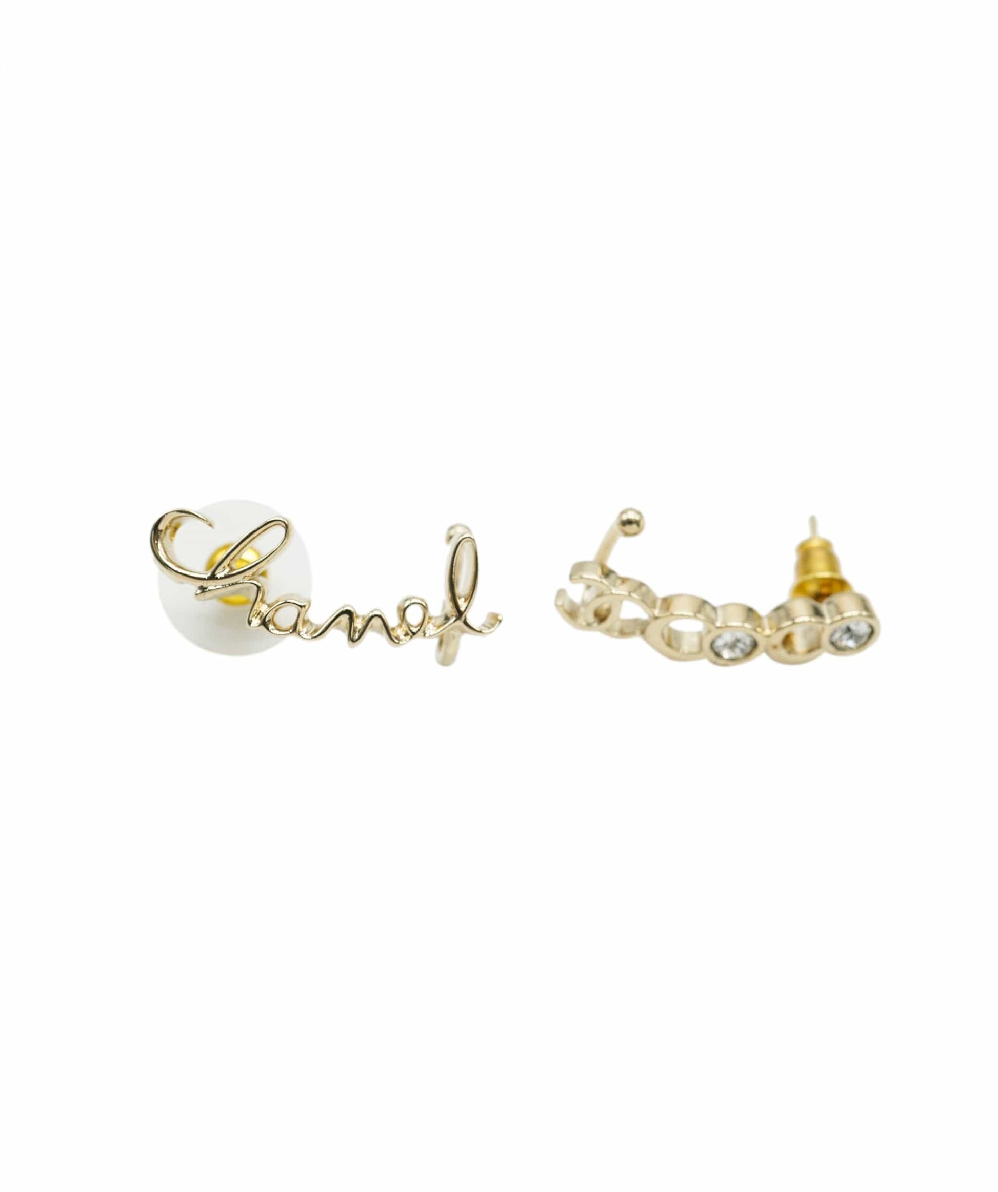 Chanel Cuff earrings ALC1274
