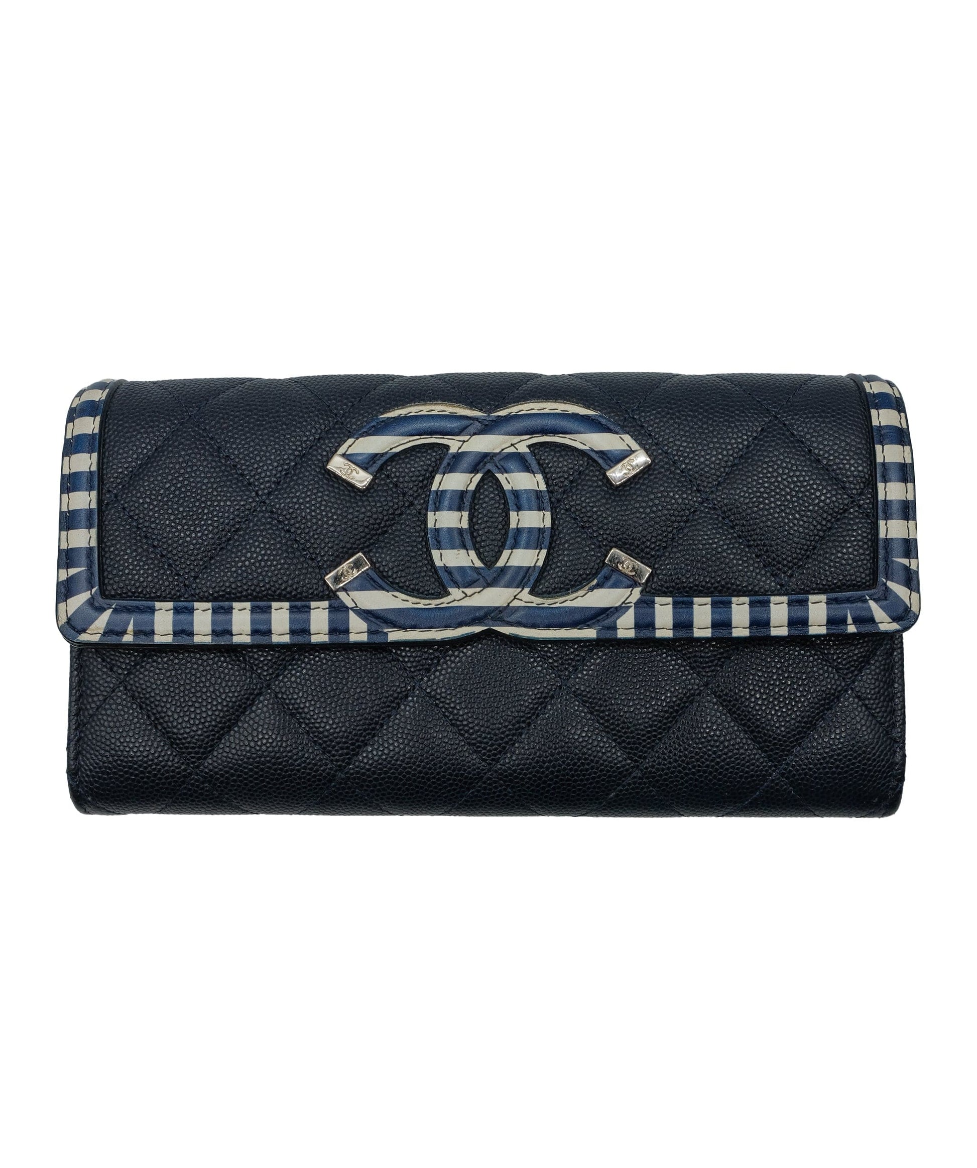 Chanel Matelasse Cruise Line Long Wallet Caviar Skin Navy CC Auth 29542A DXBS0329