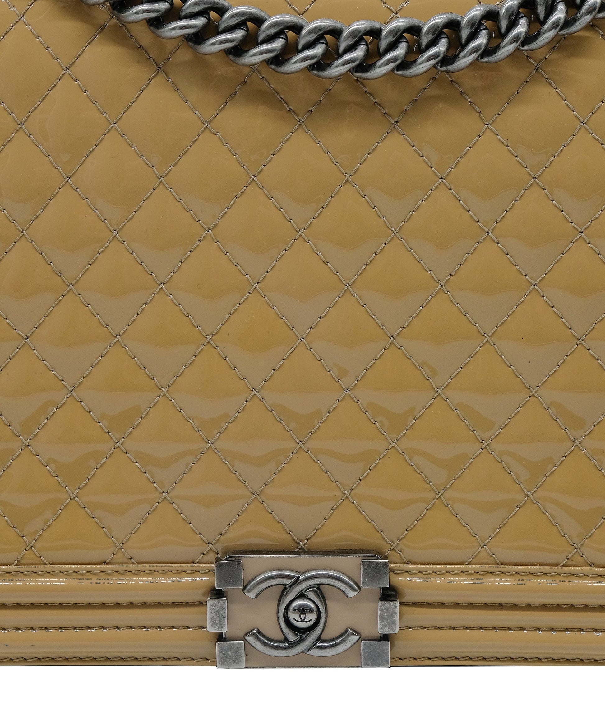 Chanel Boy Patent Beige Large RJC3253