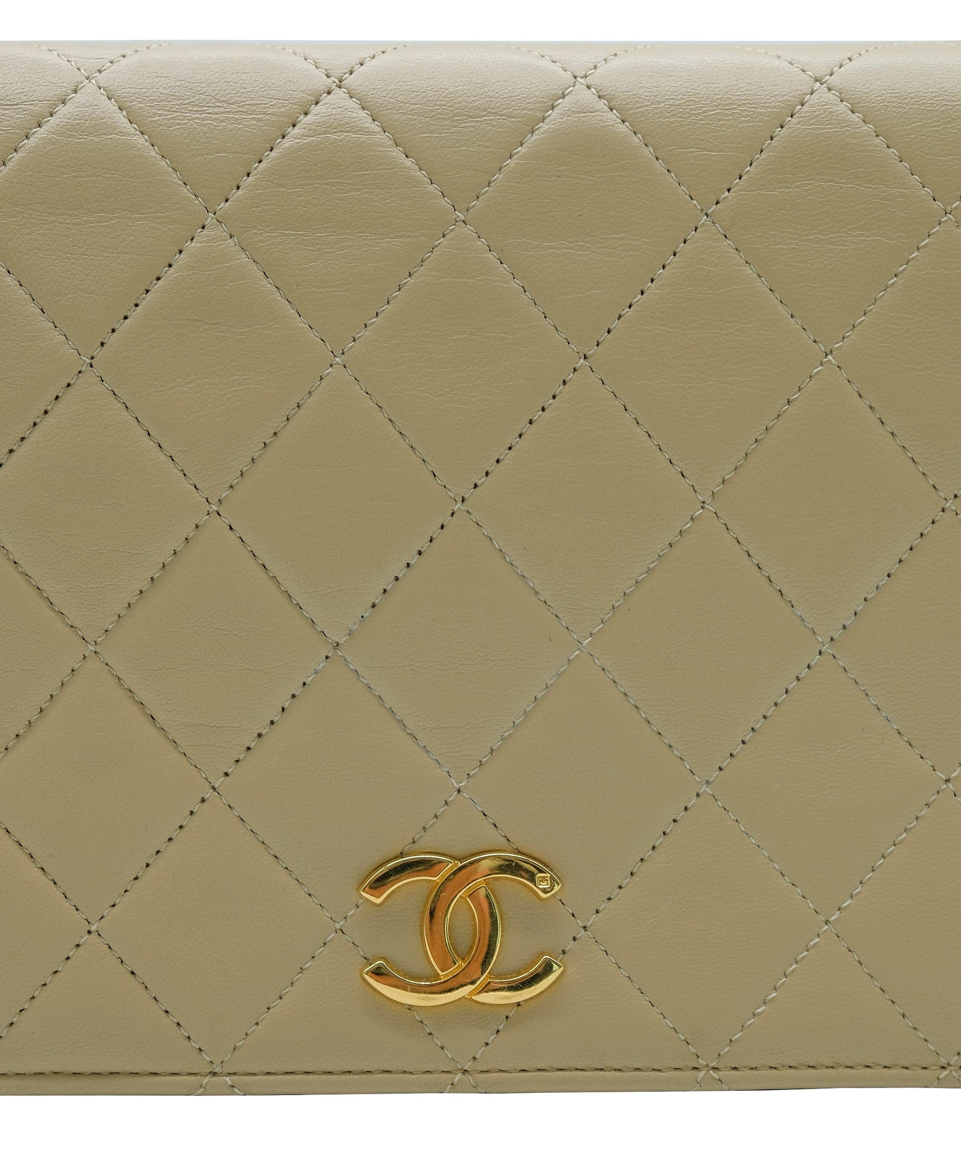 Chanel Matelasse Chain Shoulder Bag Leather Beige 90181284 RJL1913