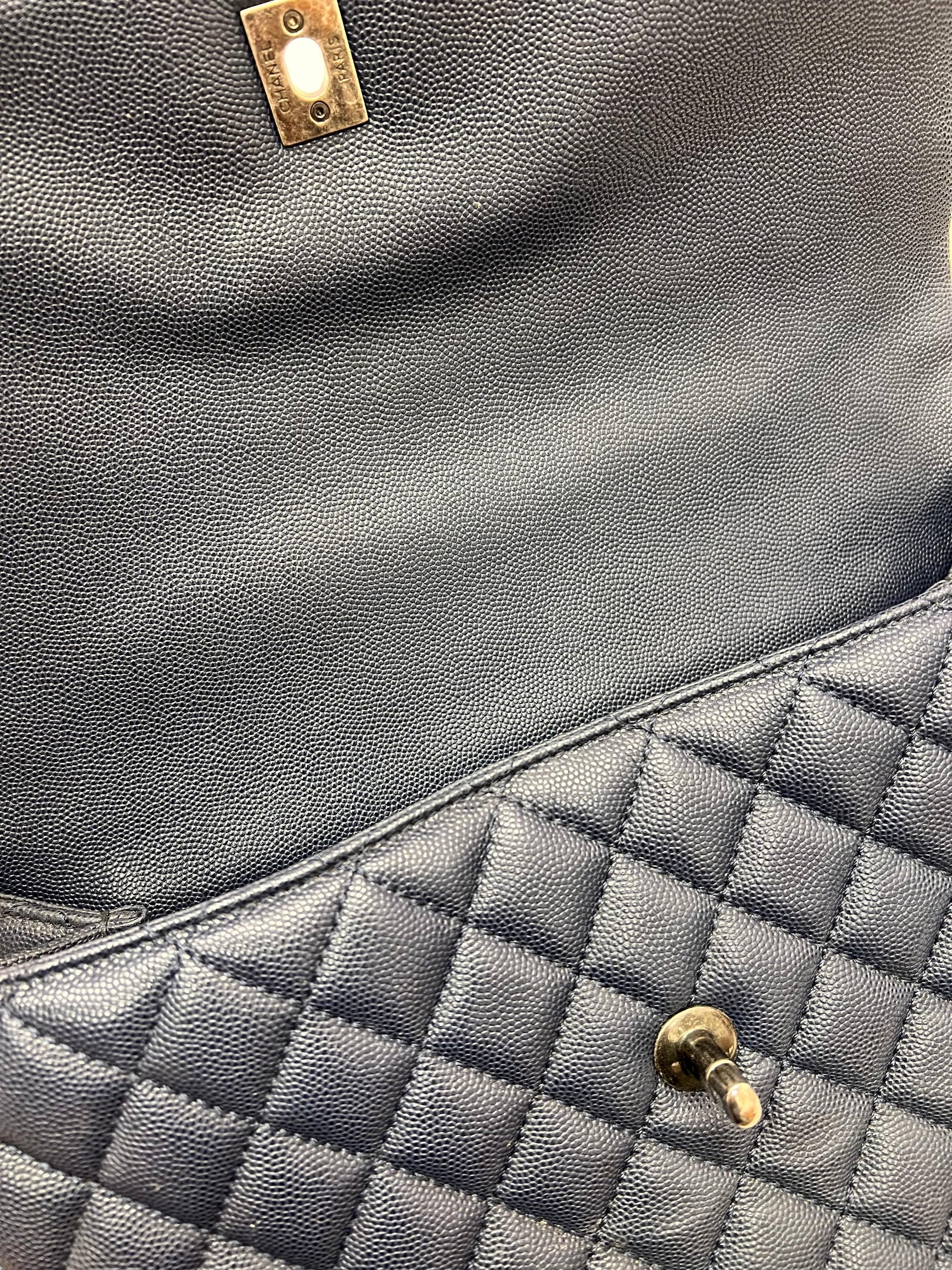 Chanel Medium Coco Handle Navy Caviar RHW #23 SYC1167