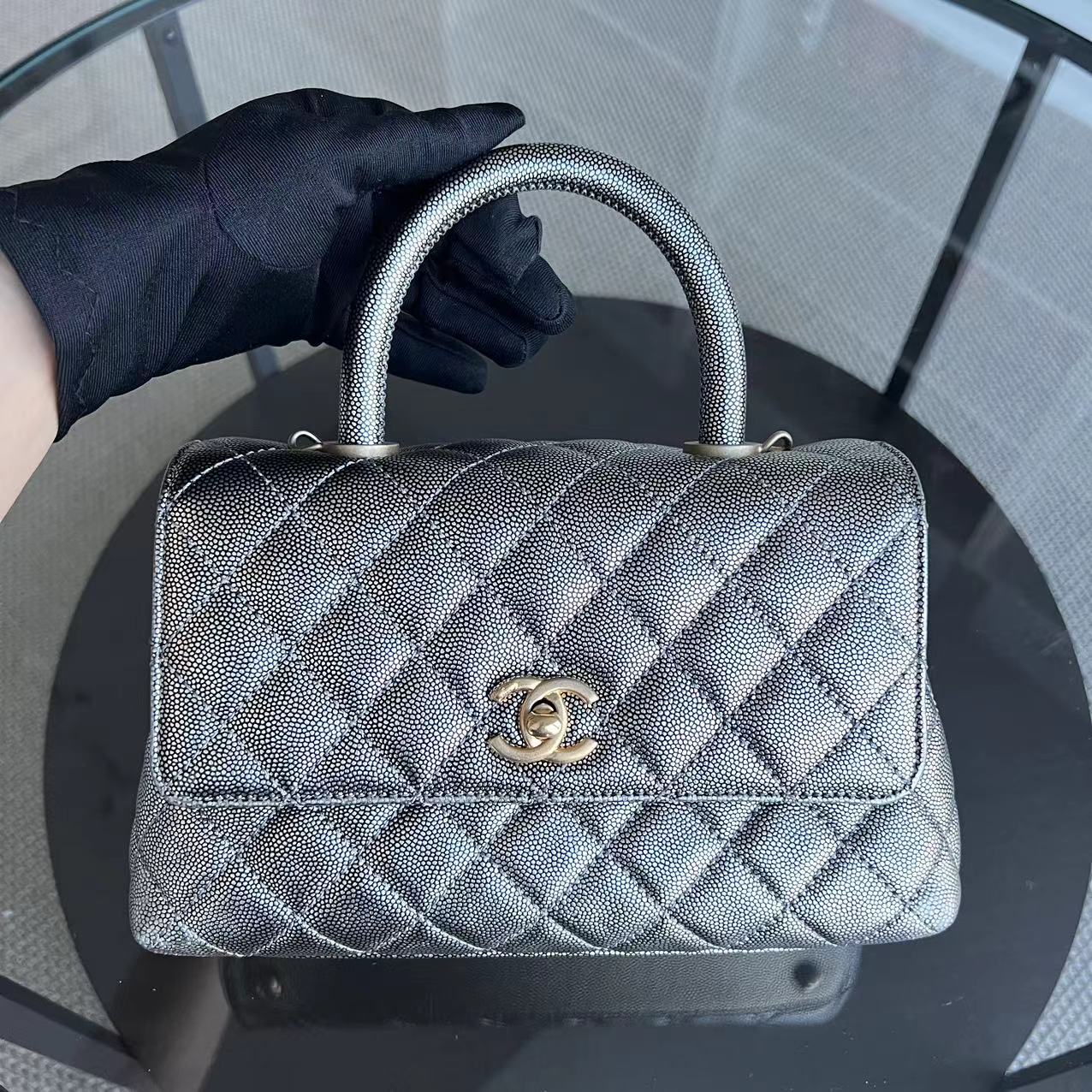 Chanel Caviar Coco Handle Small Grained Calfskin Metallic Silver Golden Hardware Series 28