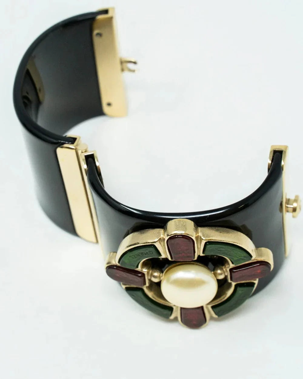 Chanel Gripoix Cuff c.2007 - DXBS1472