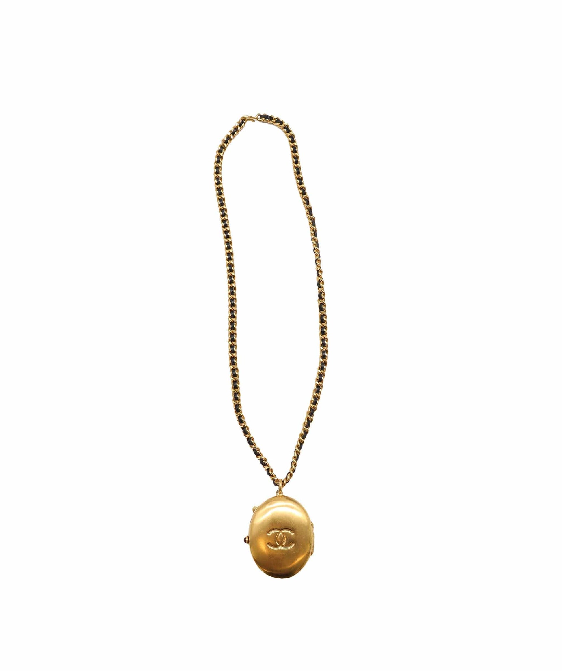 CHANEL Locket Necklace DXBS2285