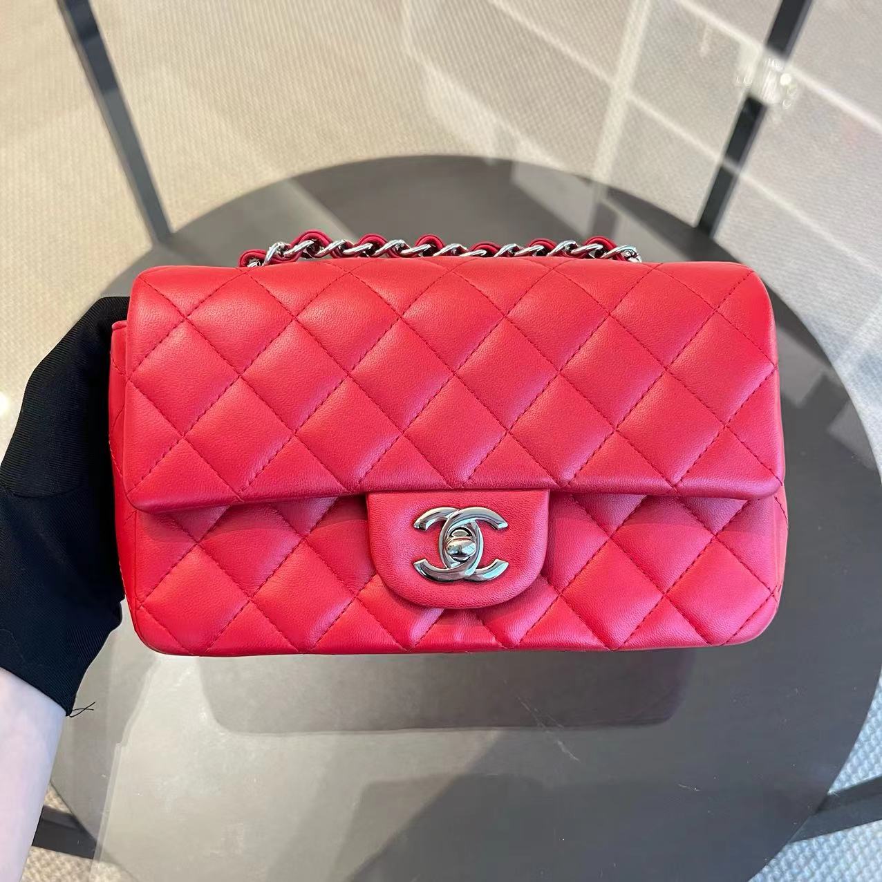 Chanel Classic Flap Mini - 20CM Rectangular Quilted Lambskin Red Silver Hardware Series 18