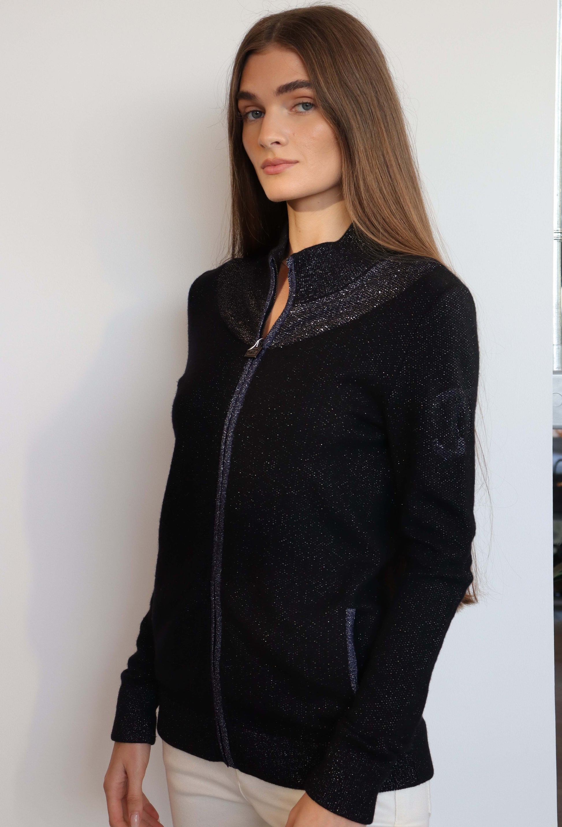 Chanel Logo Long Sleeve Zipped Knit Jacket - DXBS2003