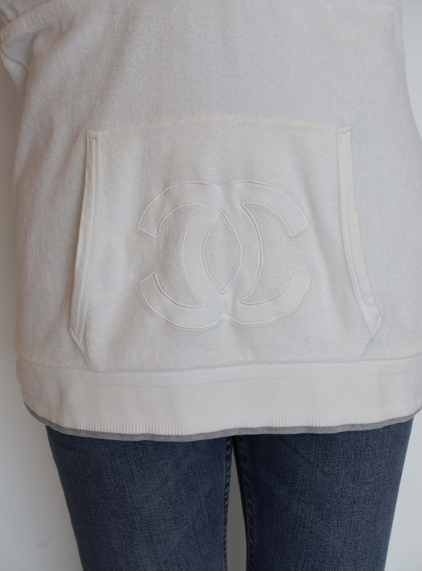 Chanel Sport Logo Hoodie Cotton WHite POcket DXBS2025