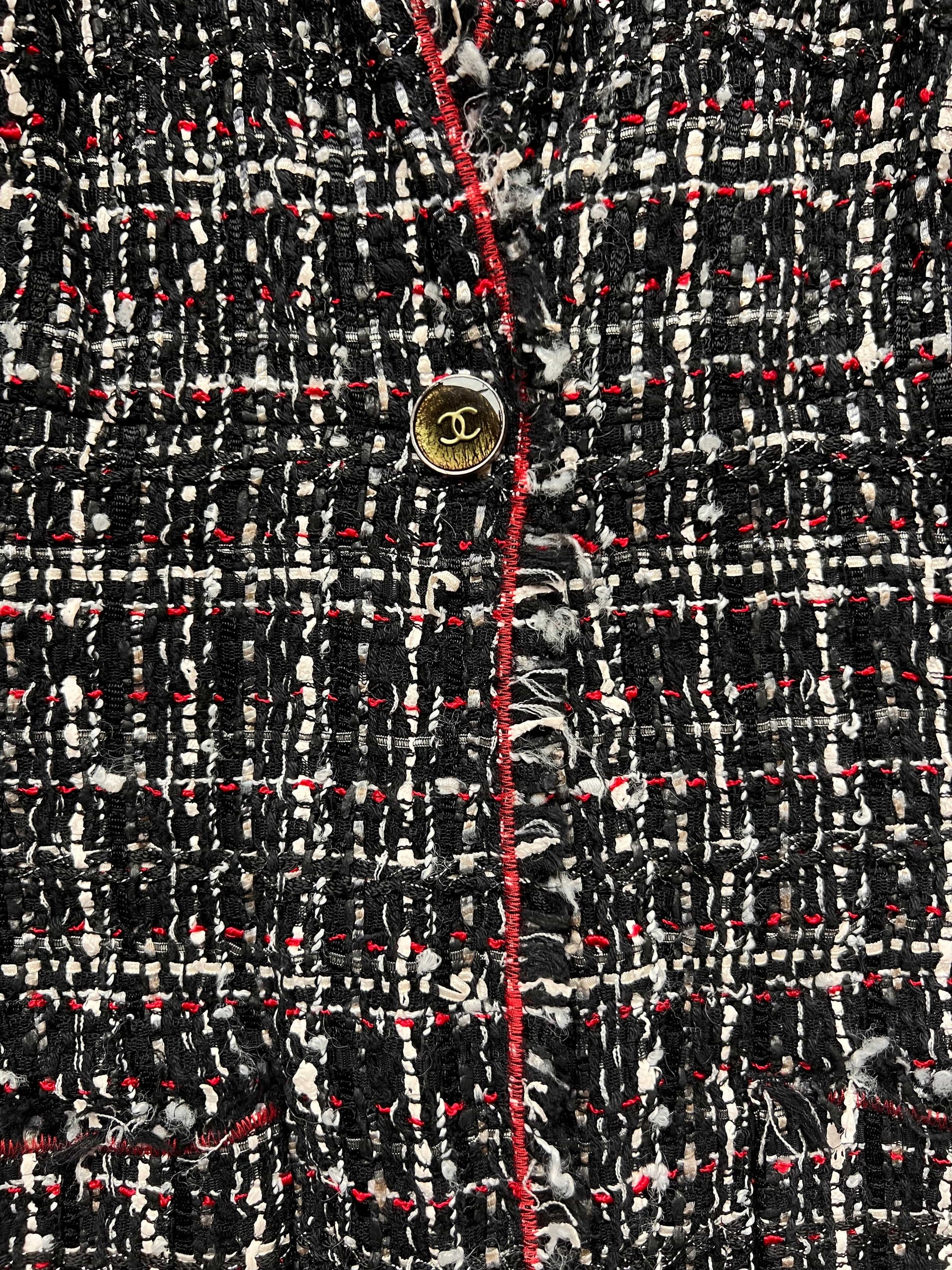 Chanel 2005 Black/Red Tweed Jacket DXBK0067