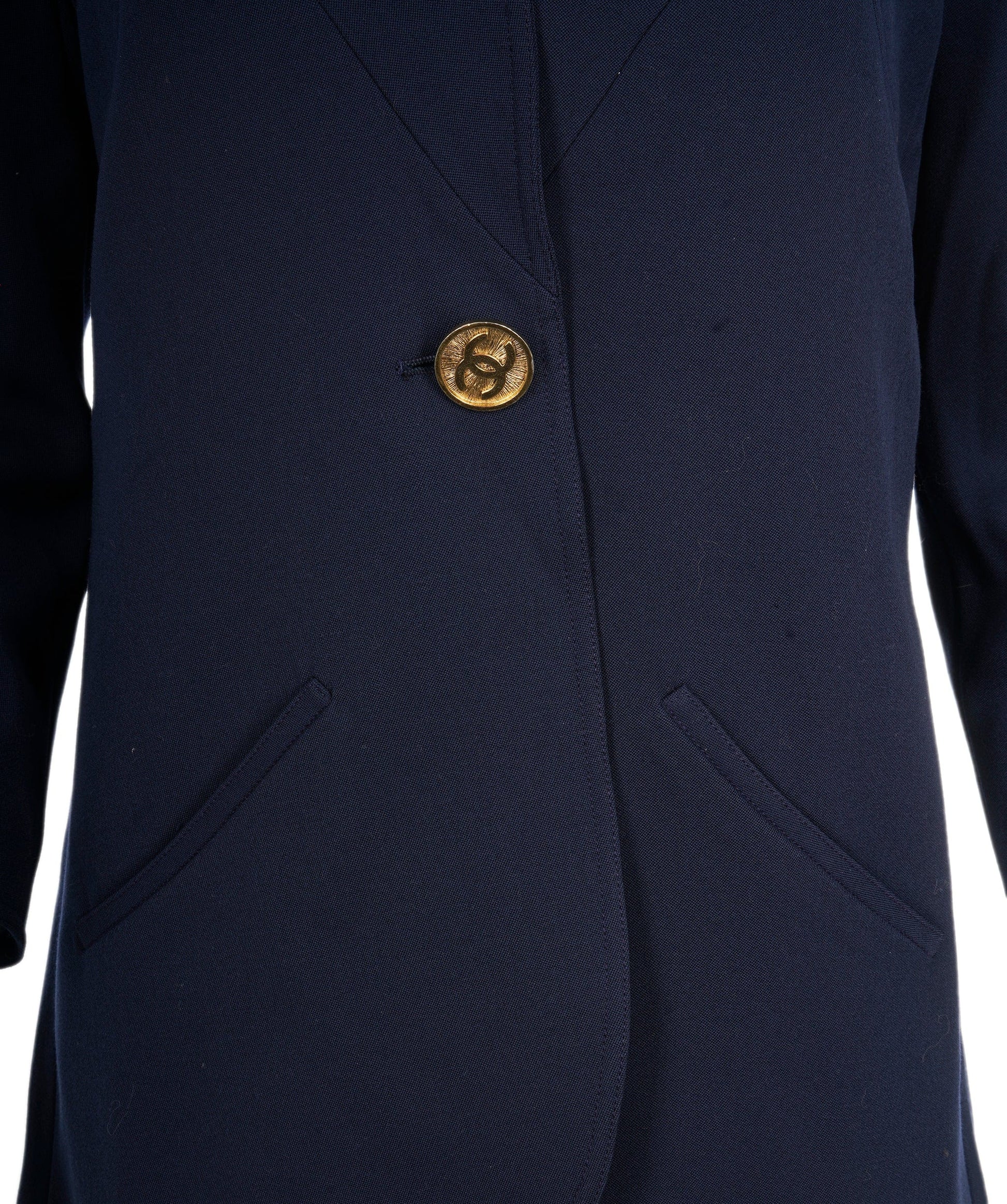 Chanel Blazer Navy size 38 Gold CC Buttons - AJC0673