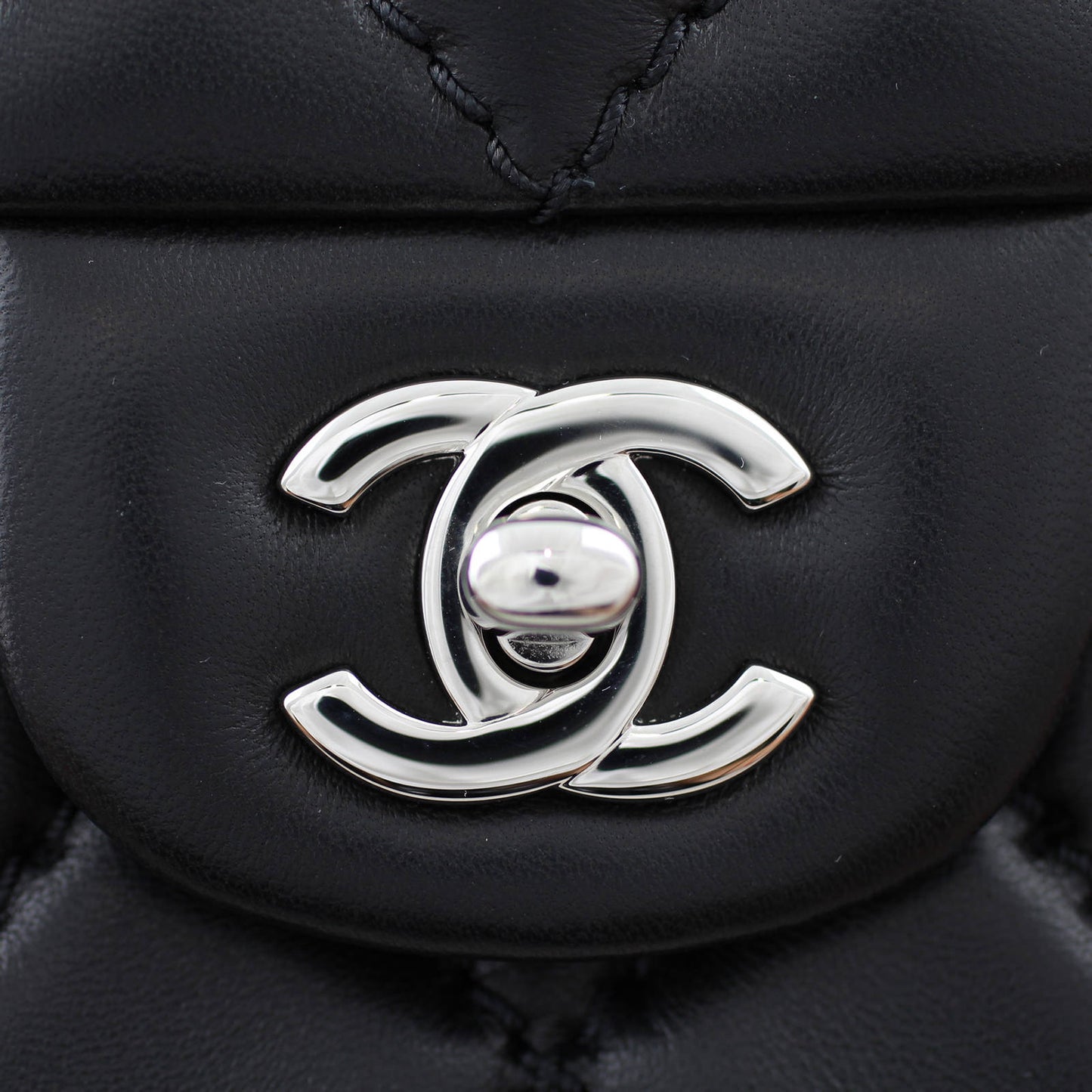 Chanel Easy Carry Bag Medium Flap Handbag