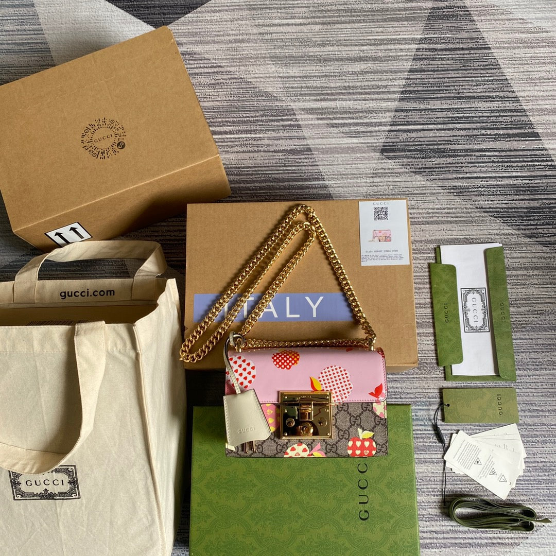 gg Padlock gg Strawberry , Beige Small Shoulder Bag 3