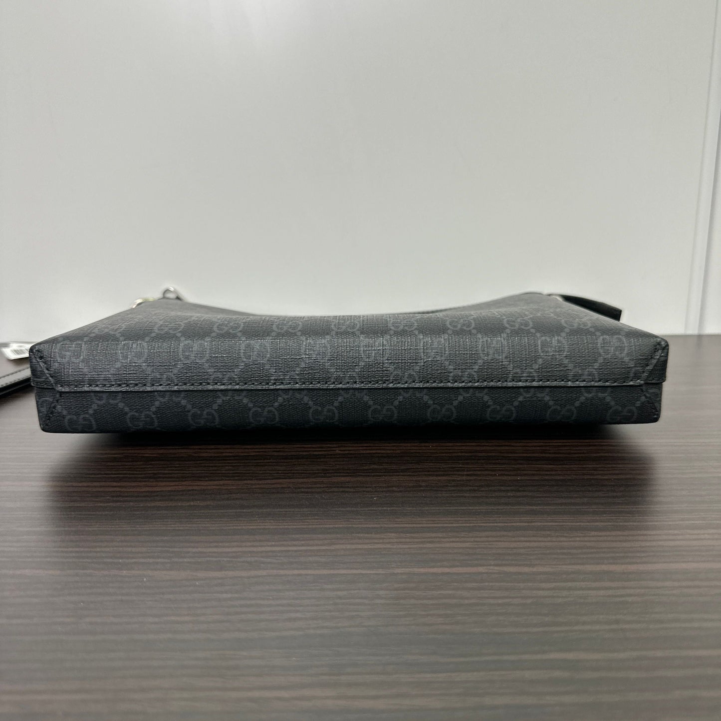 GUCCI Messenger Bag Large Men GG Supreme Canvas LB122752