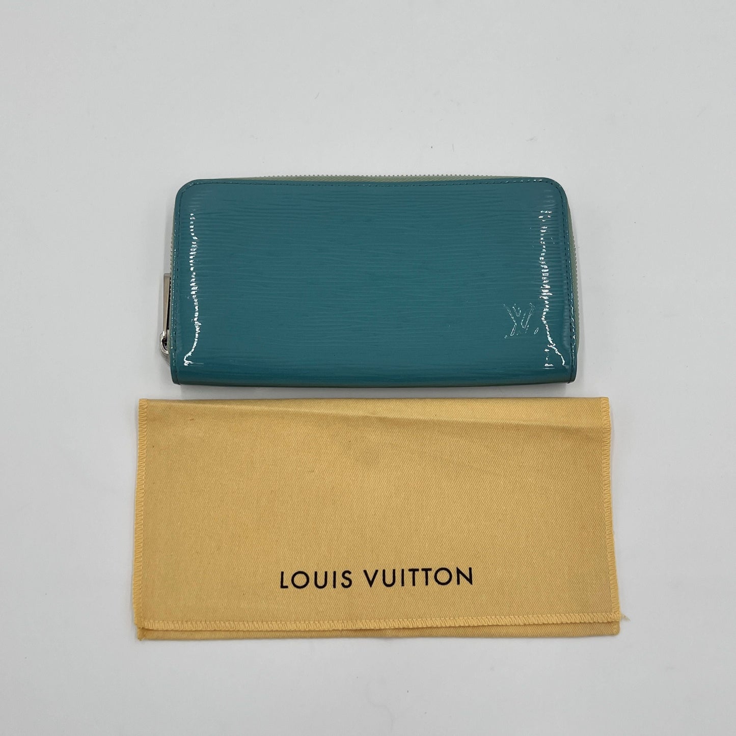 Zippy leather wallet Louis Vuitton Blue in Leather
