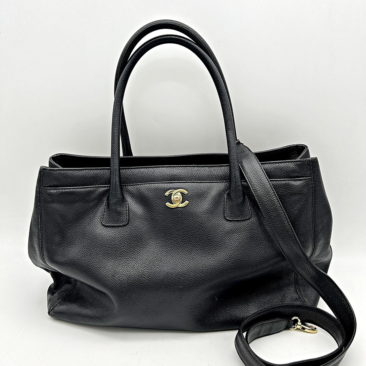 CHANEL Calfskin Cerf Executive Shopper Tote Black LA