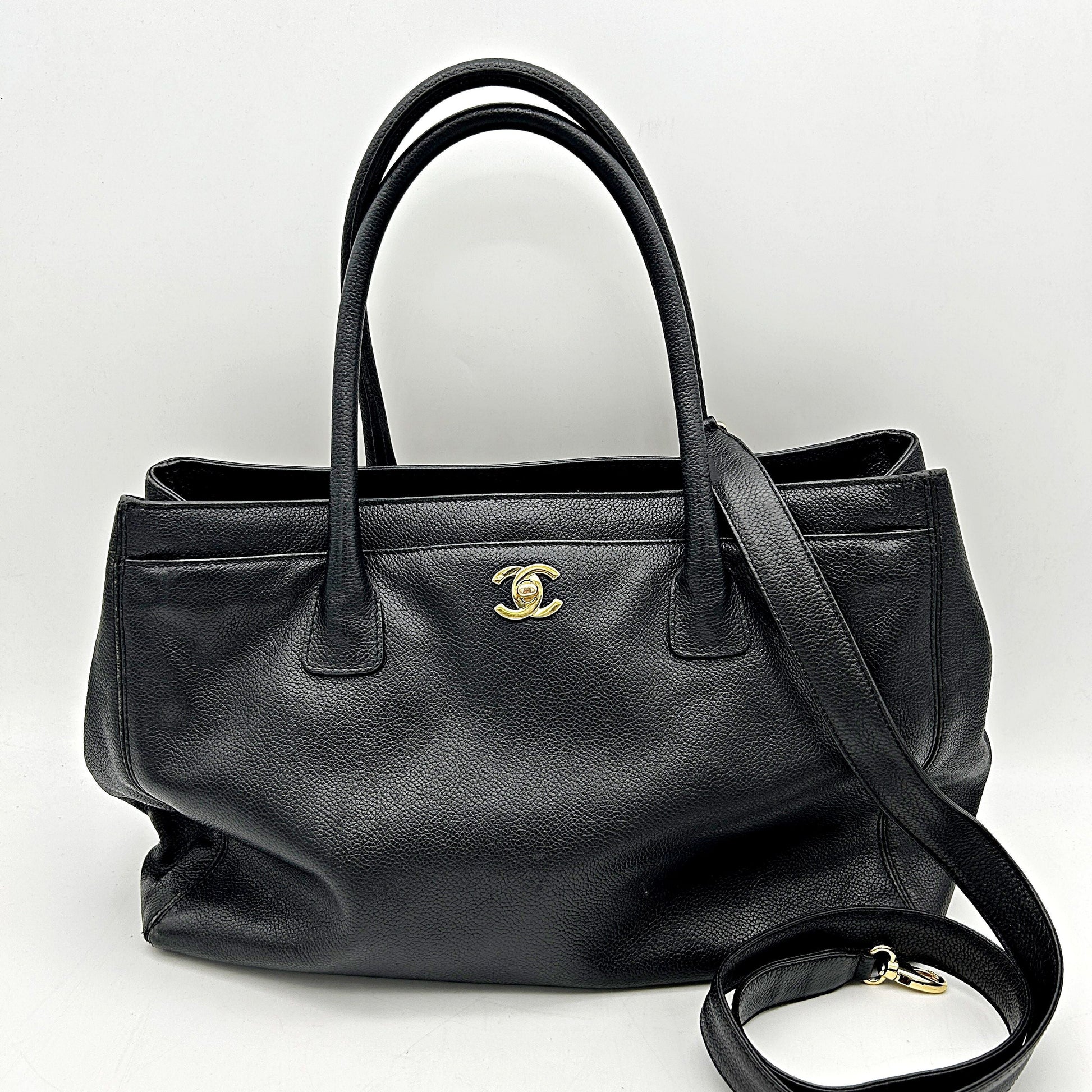 CHANEL Calfskin Cerf Executive Shopper Tote Black LA