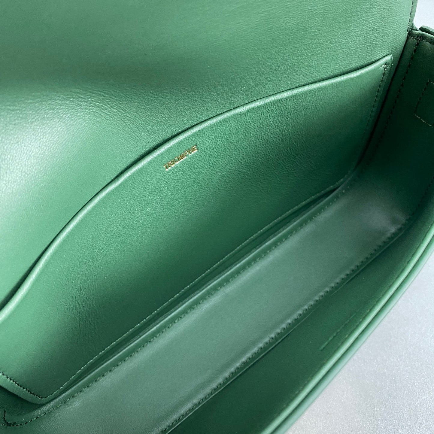 Top Quality Triomphe Shoulder Bag For Women Green 8In20Cm 8512