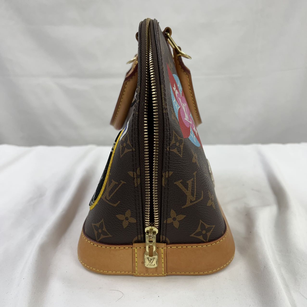 Louis Vuitton Arma Monogram Patches PM Fashion Accessory