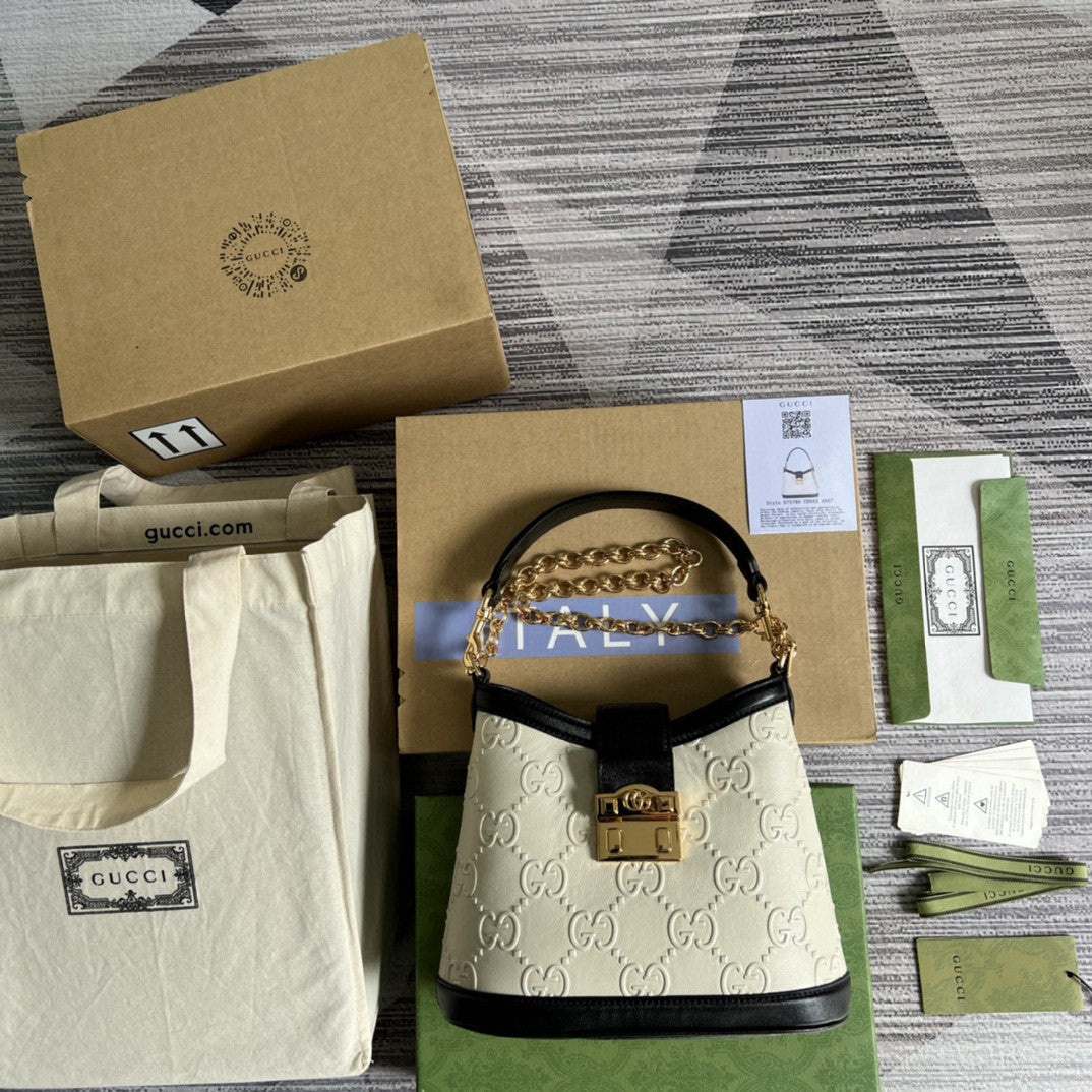 gg Debossed 9.8in 25cm White Small Shoulder Bag