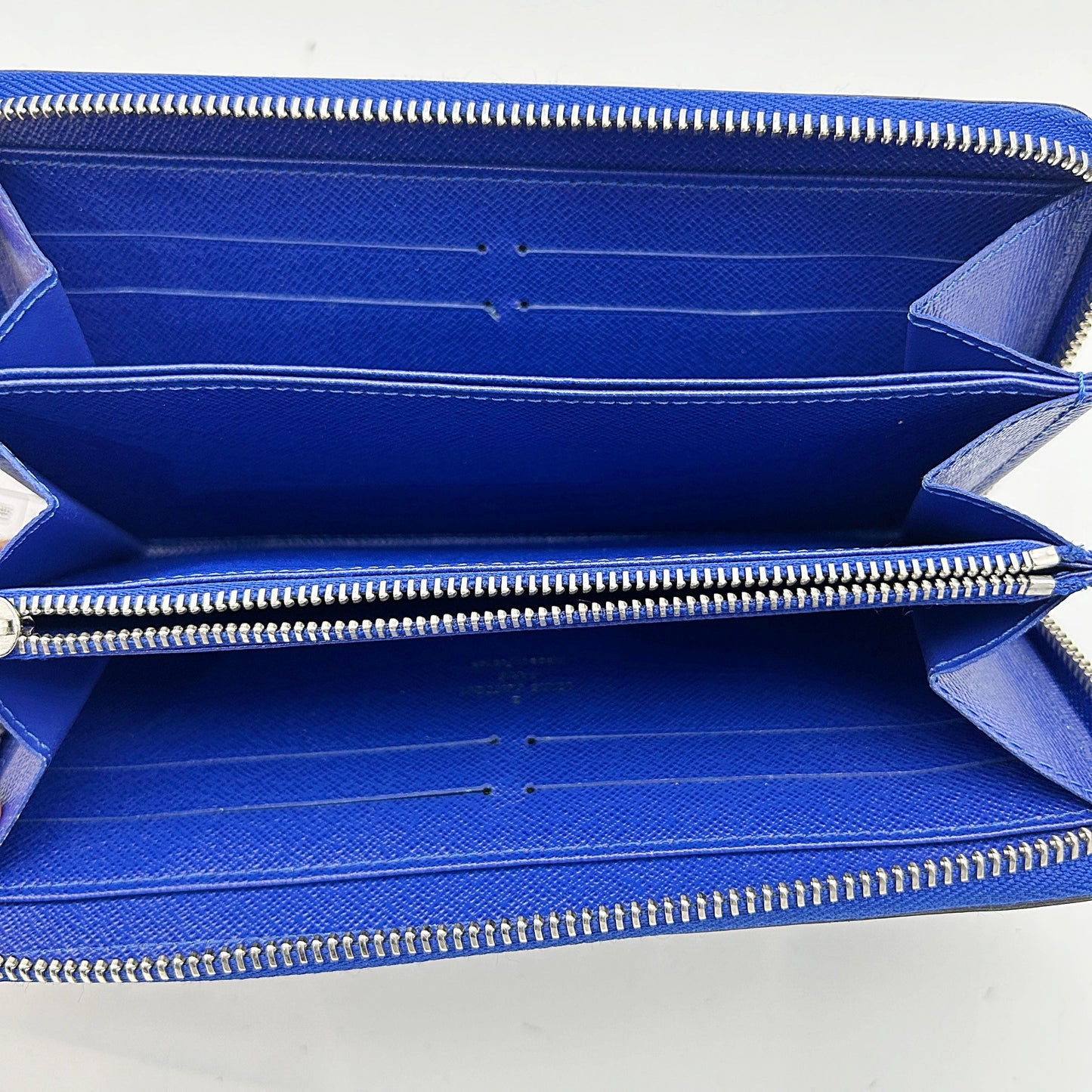 Louis Vuitton Epi Zippy Wallet Blue lv3323gg