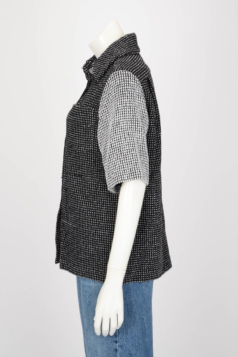 Chanel Black & White Tweed Short Sleeve Blo Fr 36 Bag