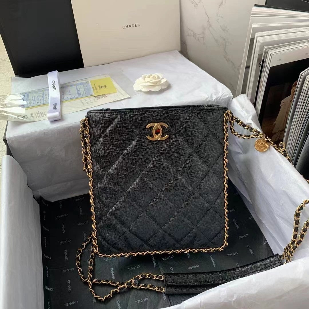 CHLSmall Shopping , ’s 9.1in Black Handbag