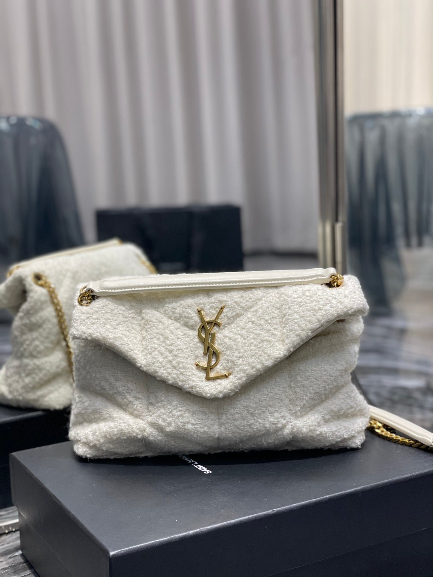 YSL Saint Laurent Puffer Crossbody Bag Monogram Chain 114In29Cm Ysl 3300