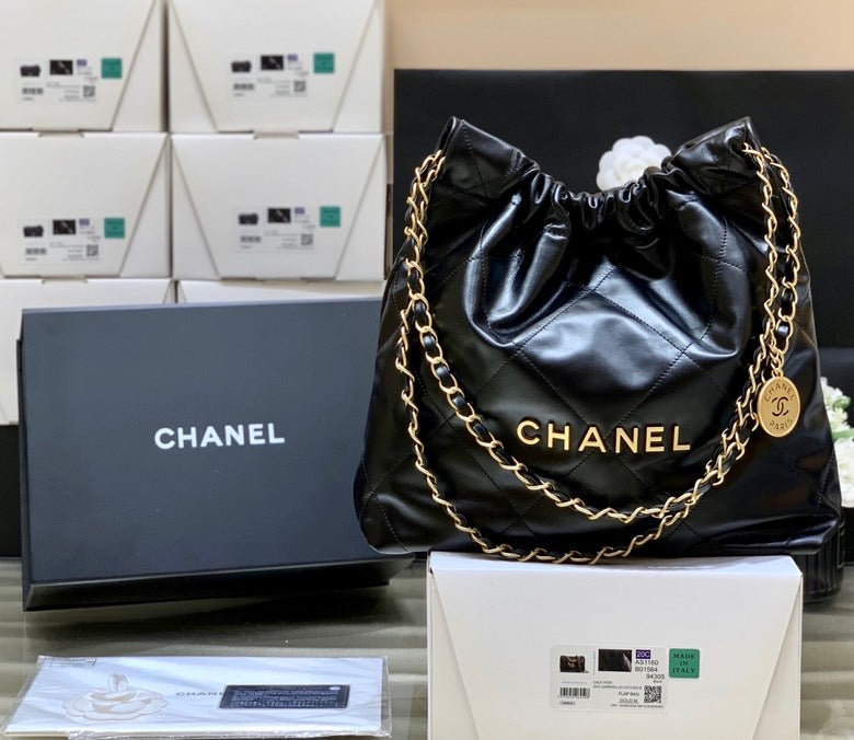 CHL 22 14in 37cm B08037 Black Handbag