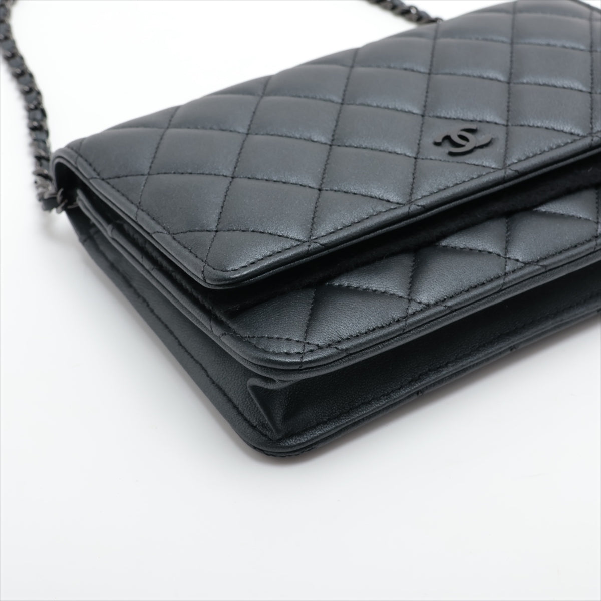 Chanel Matrasse  Chain Wallet Gr Black G  ay