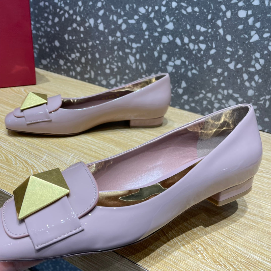 Valentino Garavani One Stud Ballet Flats Patent Pink Shoes